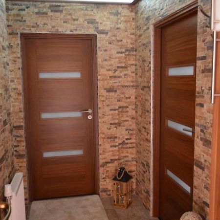 Angela Apartman Hajduszoboszlo Bagian luar foto