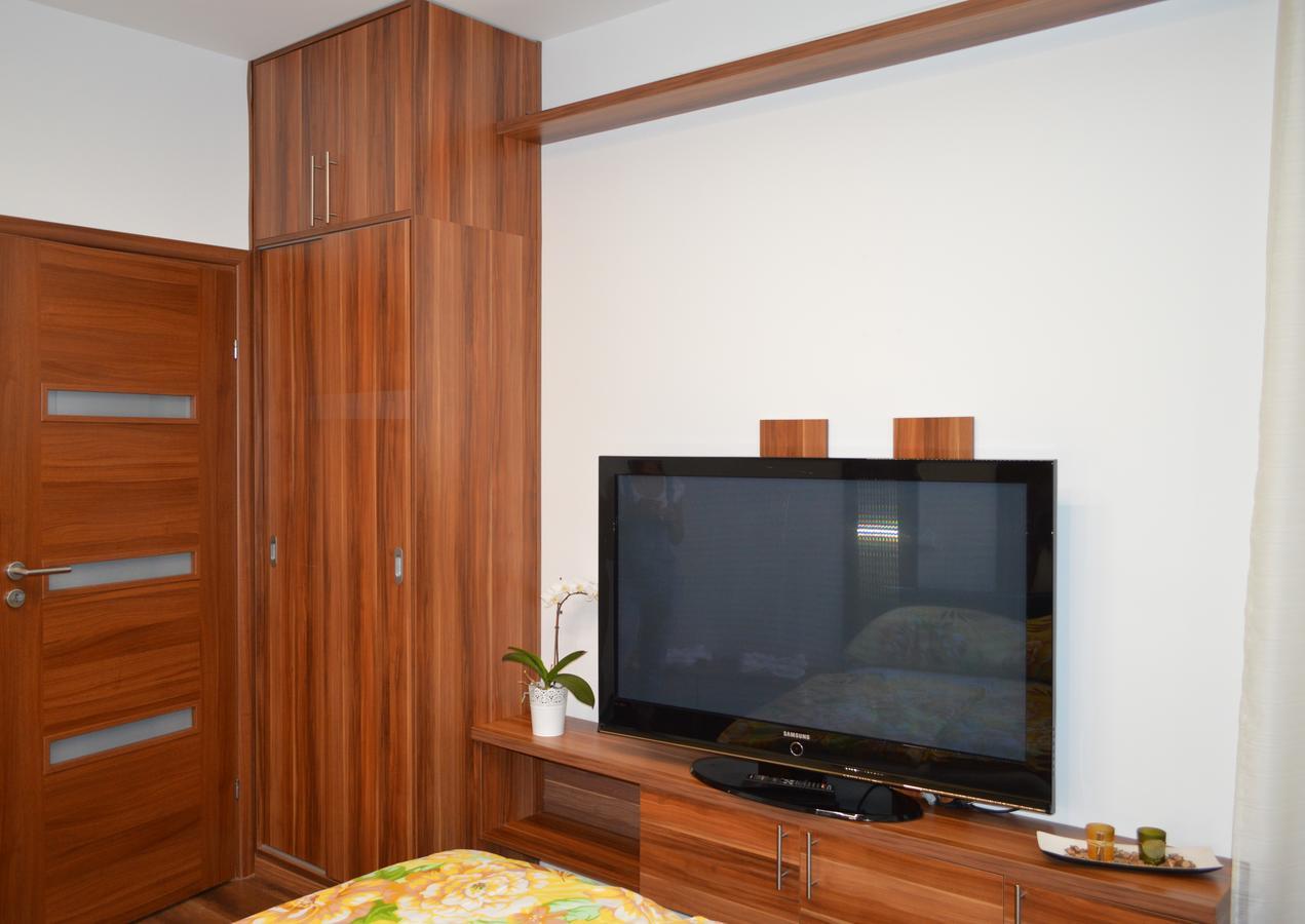 Angela Apartman Hajduszoboszlo Bagian luar foto